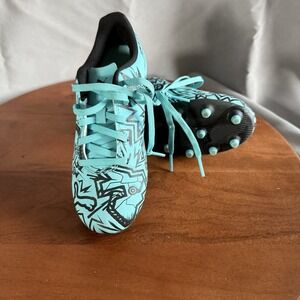 PUMA x Christian Pulisic Unisex Kids' Tacto II Size 1.5  Soccer Cleats